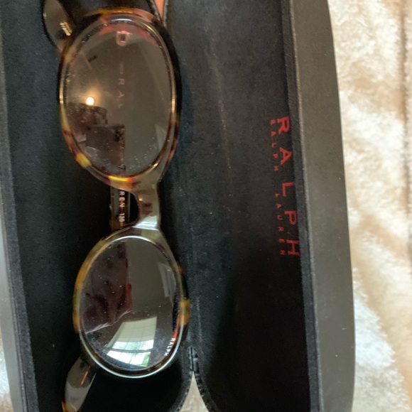 Ralph Lauren Sunglasses - Picture 3 of 6